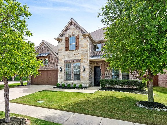 2nd image of 4377 Sapphire Dr