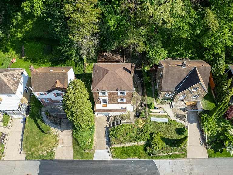 363 Olancha Ave — Photo 23