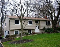 1st image of 6 Alicia Ct