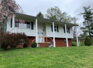1863 Jr Fce Powellsville Rd, Franklin Furnace, OH 45629