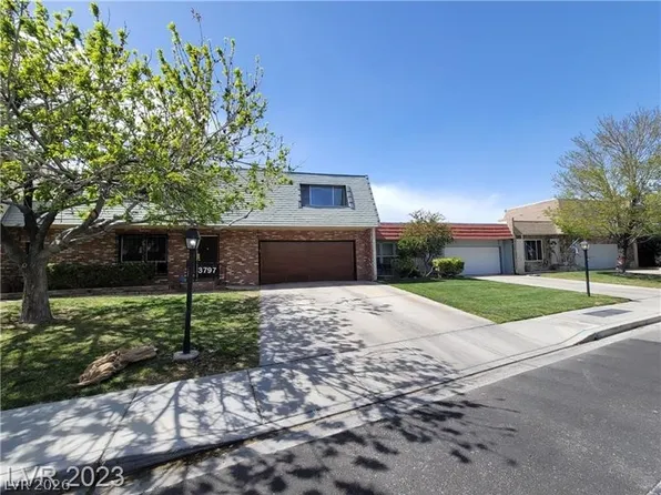 3797 Monument St, Las Vegas, NV 89121