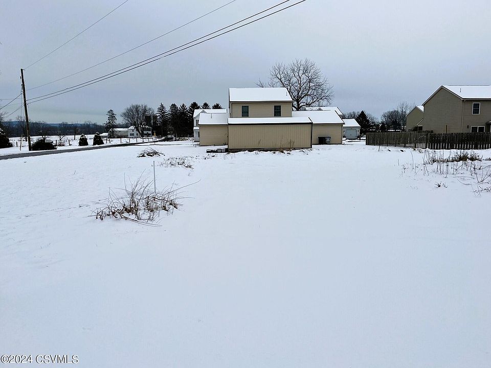 2nd image of 2670 Turbot Ave