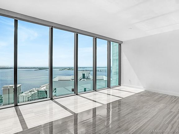 4th image of 1451 Brickell Ave Unit 2701