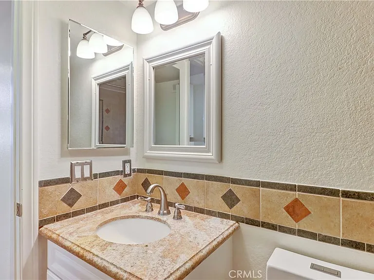 26875 Jasper — Photo 25