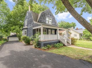 4142 Wolf Rd, Western Springs, IL 60558