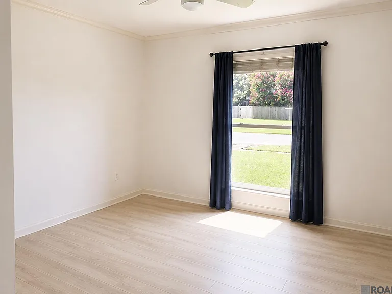 13523 Willowridge Ave — Photo 23
