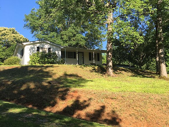5th image of 1160 State Highway 226