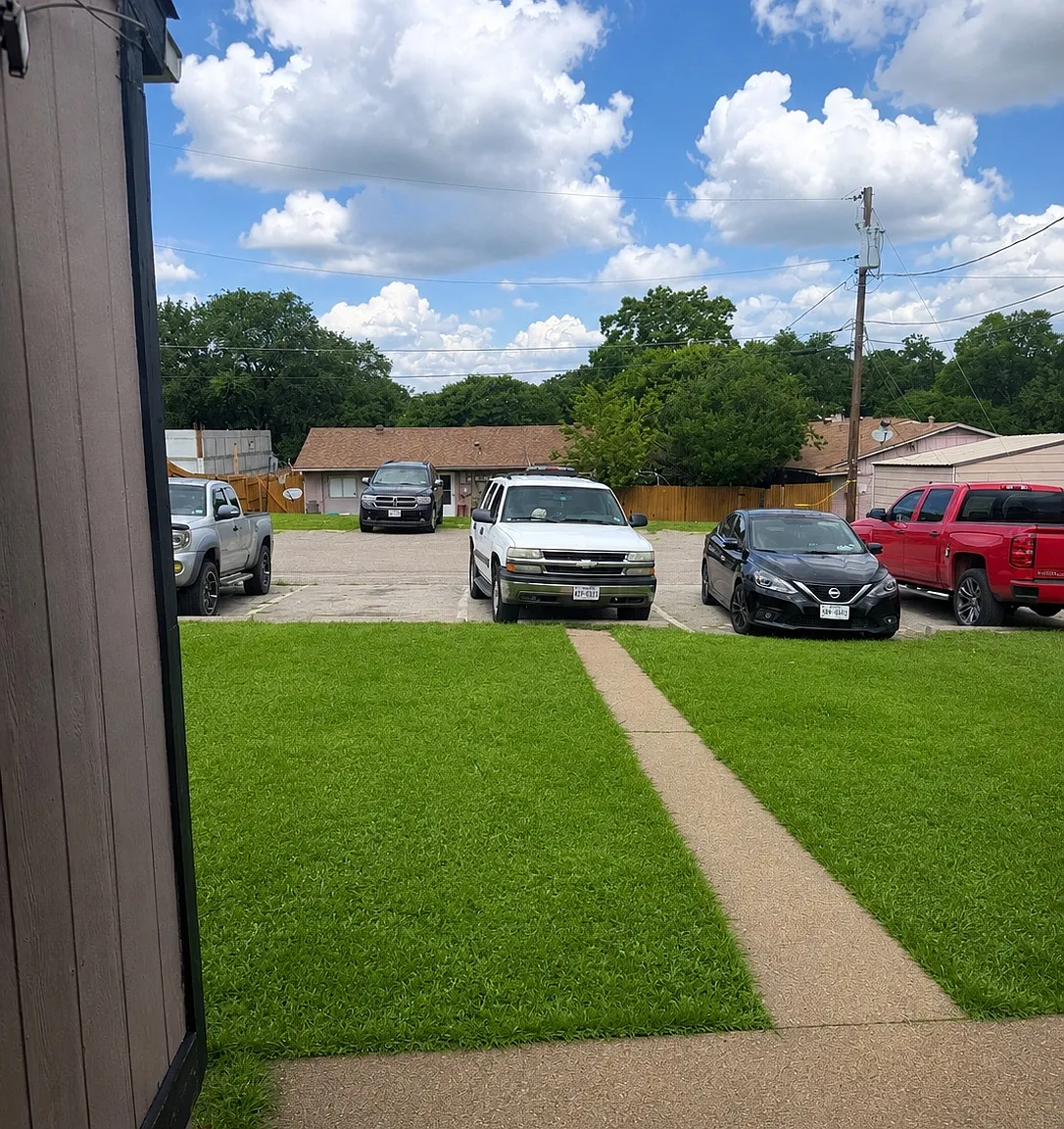 2 bed, 735 sqft, $1,450 — Photo 3