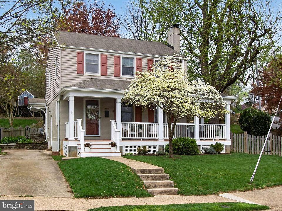 1st image of 942 N Longfellow St