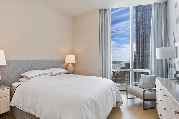 Rented by Corcoran | media 17