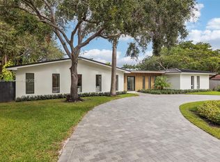 7805 SW 165th St, Palmetto Bay, FL 33157