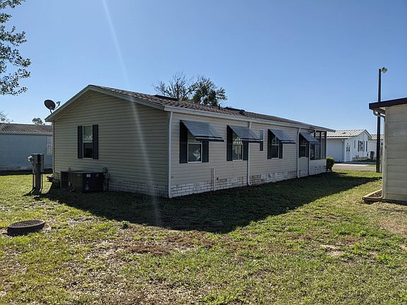 3rd image of 3065 SW 107th St