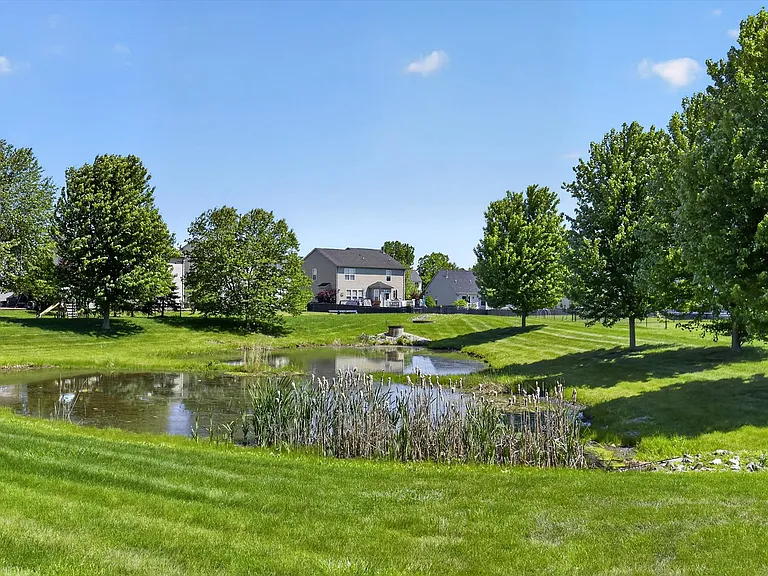 8760 Barrington Dr — Photo 53