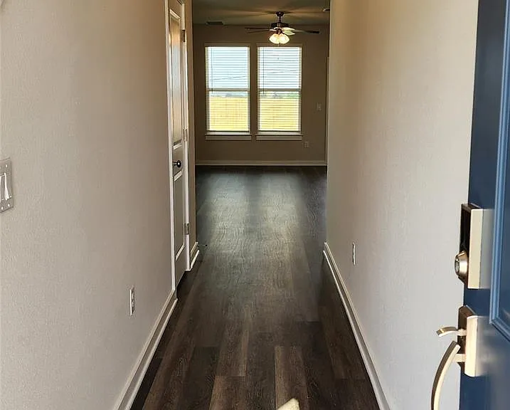 2345 Moon Tower Trl — Photo 4