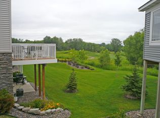 2745 Spy Glass Dr, Chaska, MN 55318