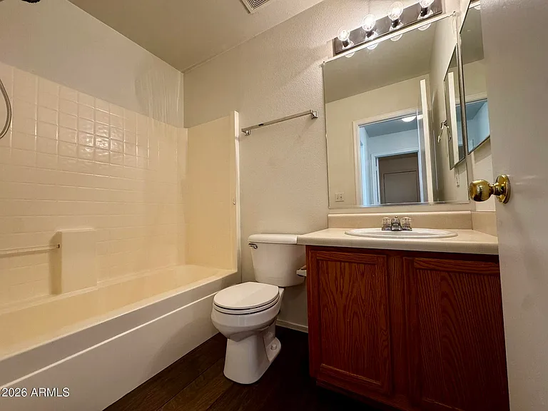 15826 W Watson Ln — Photo 12