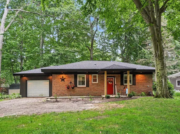 339 Marquette Ave, Holland, MI 49424