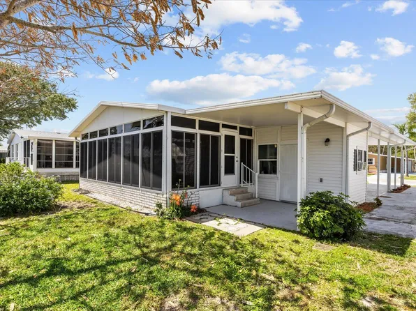 2948 Fiddlewood Circle, Port St Lucie, FL 34952