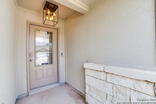 4230 Laterite Trl — Photo 3