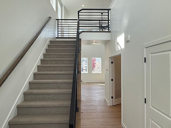 4th image of 207 N Husker Ln #12