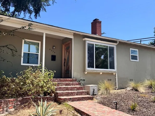 4574 Whaley Ave, Long Beach, CA 90807