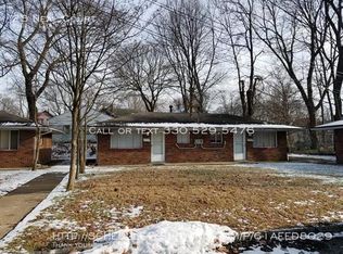 23 Neal Ct, Akron, OH 44303