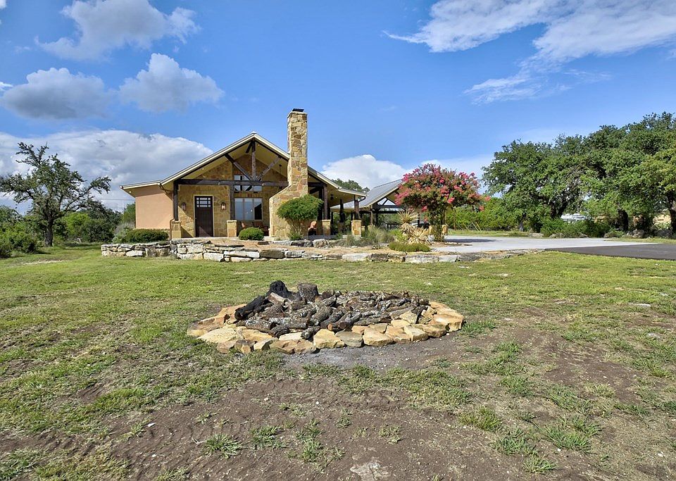 633 Trails End Rd, Johnson City, TX 78636 Zillow