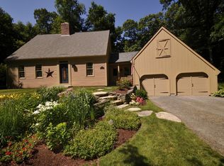 19 Johnson Rd, Sutton, MA 01590