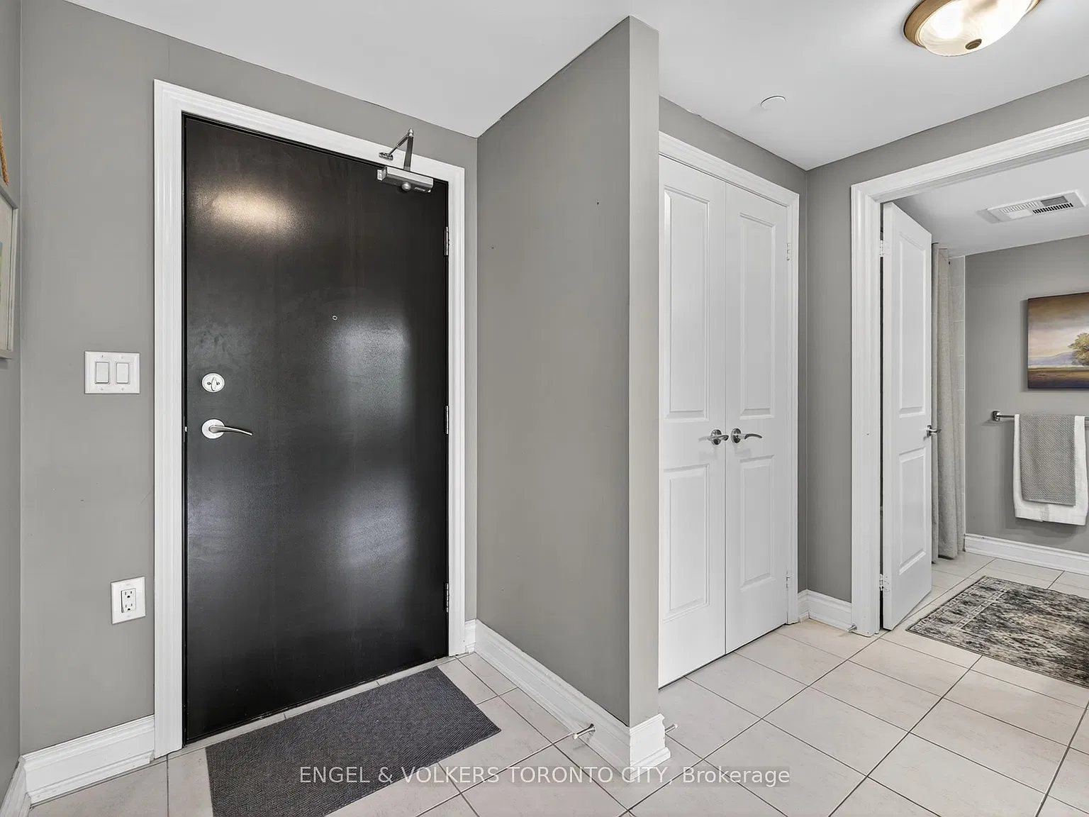 2 bed, $2,500 — Photo 3