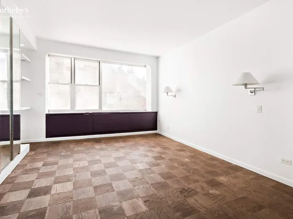 857 5th Avenue image 17 of 21