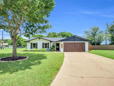 205 N Edgefield Rd, Waxahachie, TX, 75165