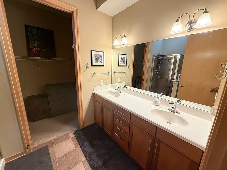 240 Spring St #415 — Photo 8