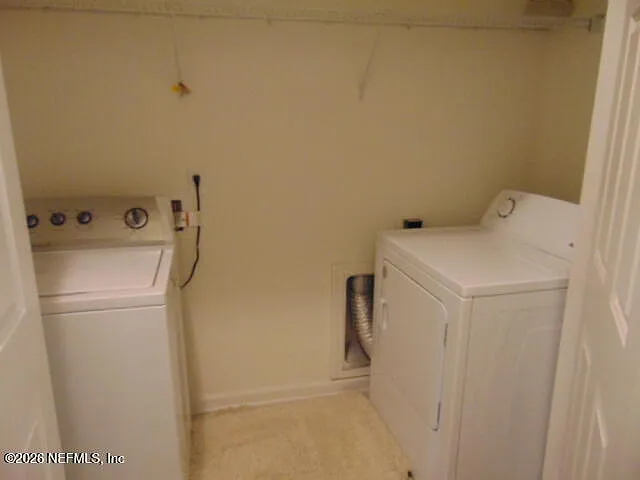 13496 Essence Ct — Photo 18