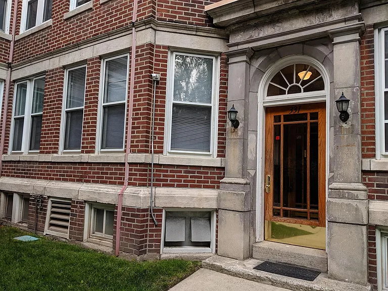331 Harvard St #5 — Photo 23
