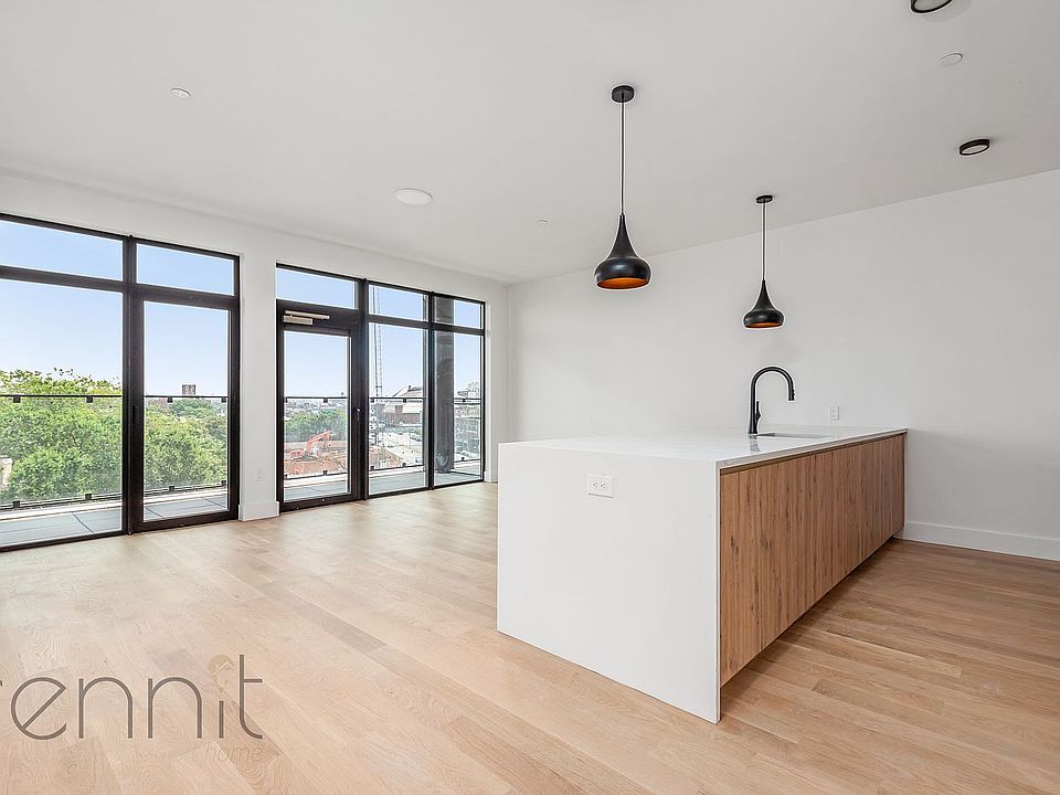 1st image of 580 Classon Ave #8A