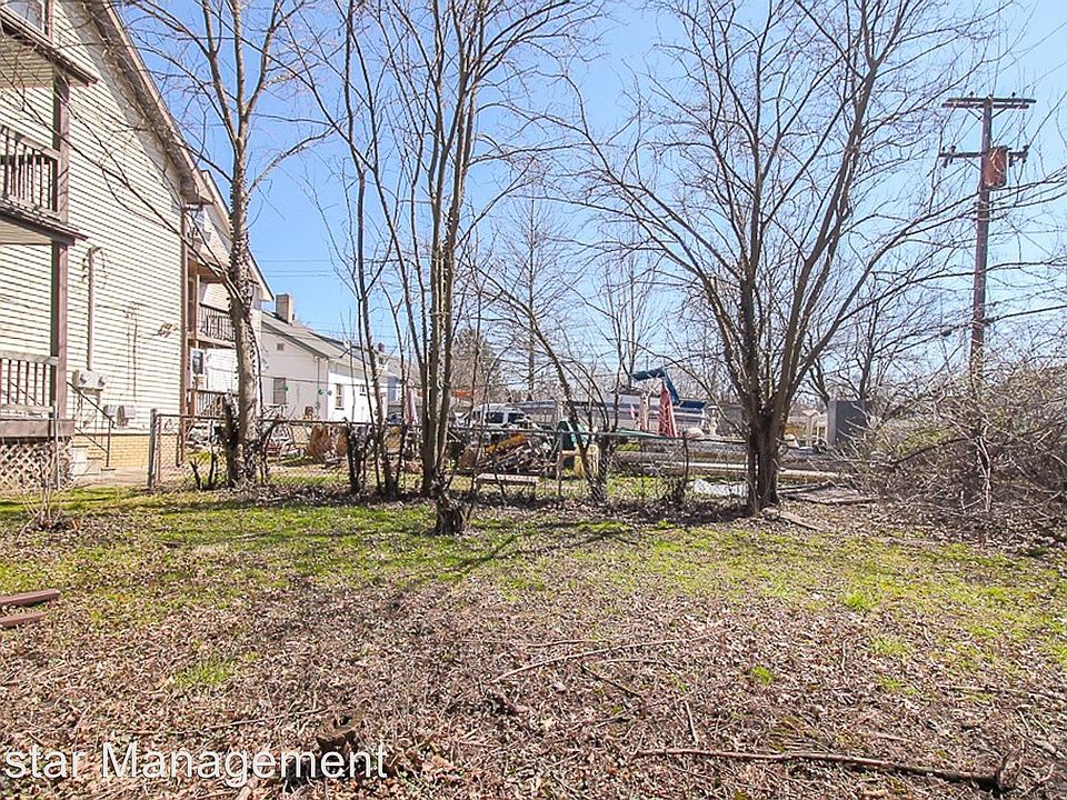 2nd image of 11018 Nelson Ave