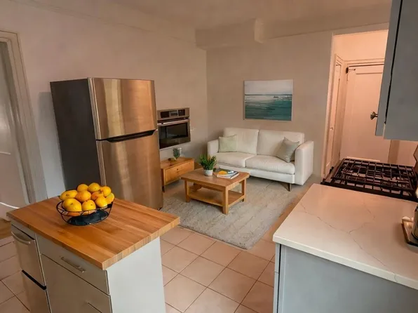 368 Broadway image 1 of 6