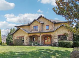 3 Willowside Ct, Fairview, NC 28730
