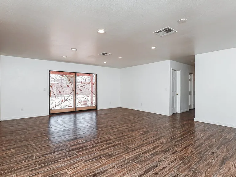 6428 S Buckaroo Loop — Photo 4