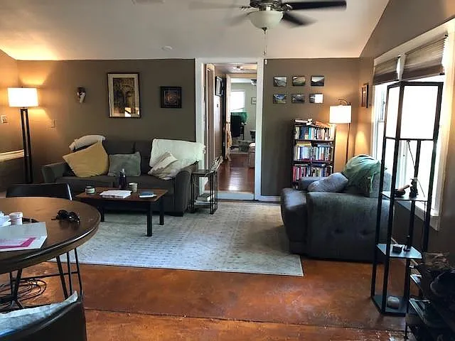 2 bed, 2.0 bath, 963 sqft, $2,550 — Photo 4