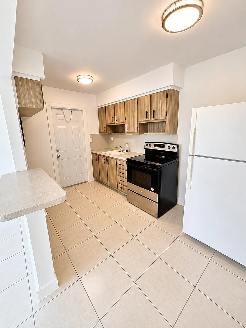 Palms Miami Holding LLC — Photo 3