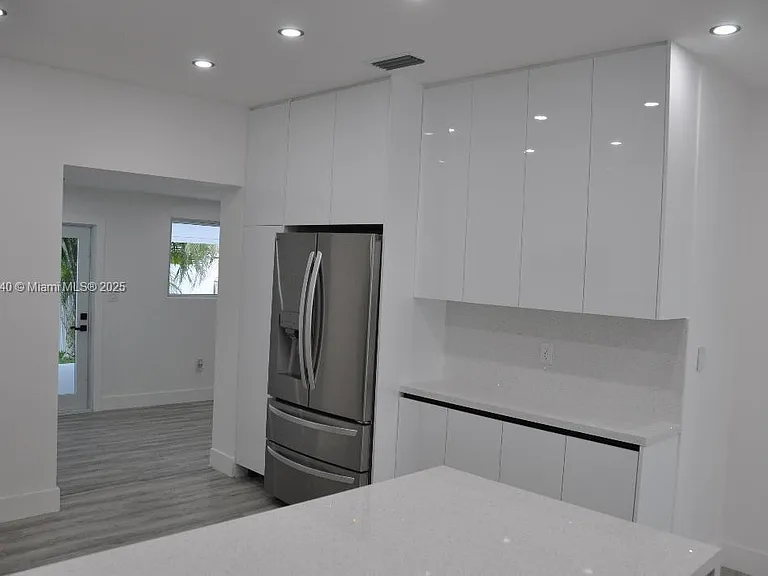 261 NW 46th Ave #1 — Photo 6