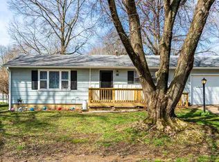 411 Olive St, Windsor, MO 65360