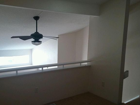Loft overlooking livingroom