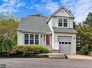 340 Deerpath Ave SW, Leesburg, VA 20175