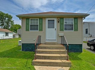 102 Ocean Ave, Middletown, NJ 07748