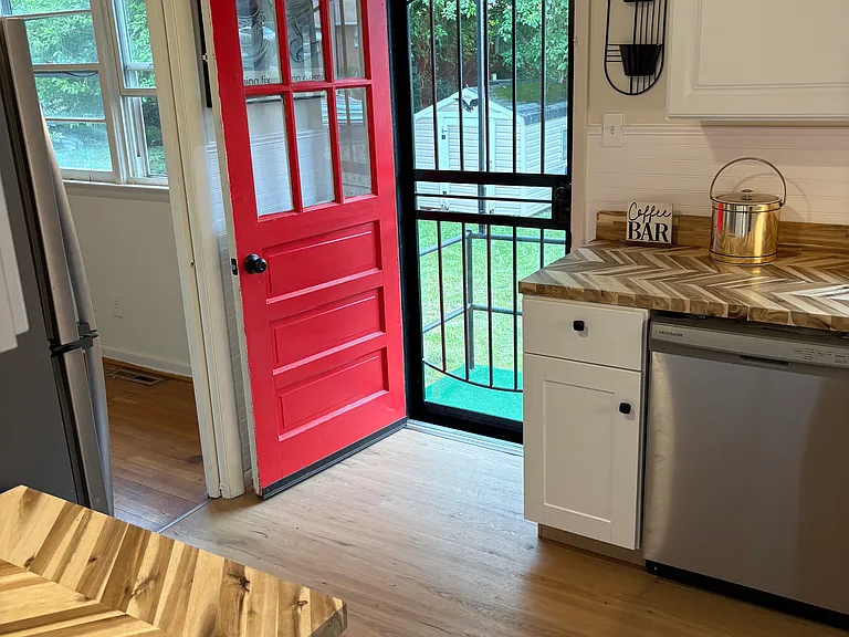 1102 W Booker Cir — Photo 8