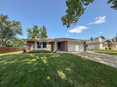 1722 Sycamore DRIVE, Waukesha, WI, 53189