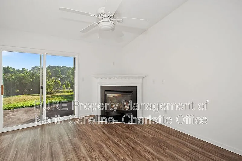 Mill Creek — Photo 3