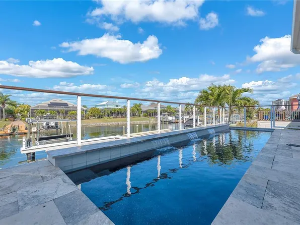 5305 Wishing Arch Dr, Apollo Beach, FL 33572